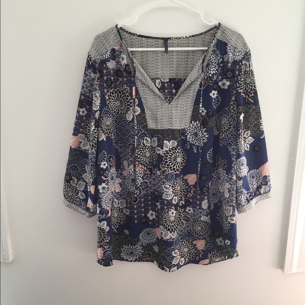 NYDJ dressy top